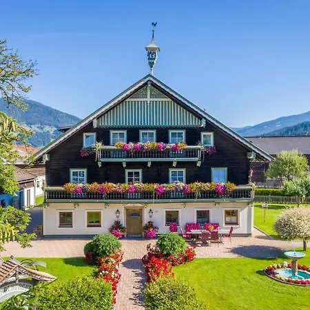 Vendégház Fruehstueckspension Klinglhub 3*
