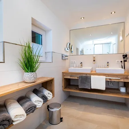 Gasthuis Fruehstueckspension Klinglhub Flachau