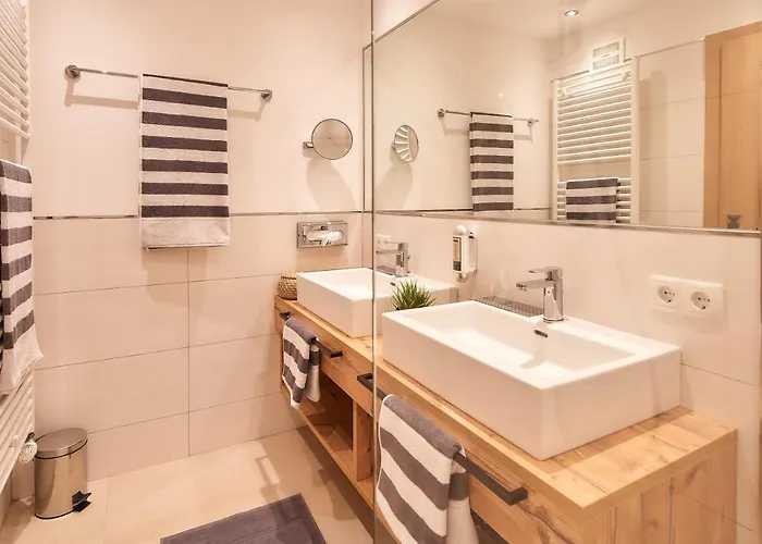 Fruehstueckspension Klinglhub ゲストハウス