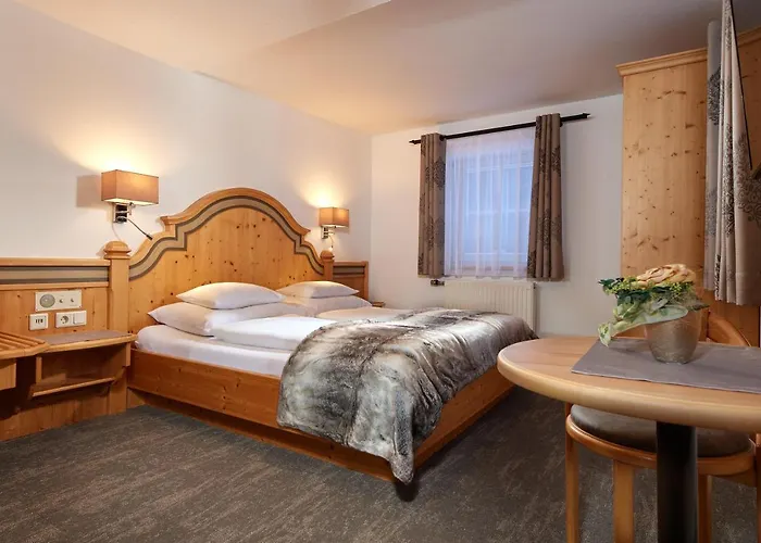 Fruehstueckspension Klinglhub ゲストハウス